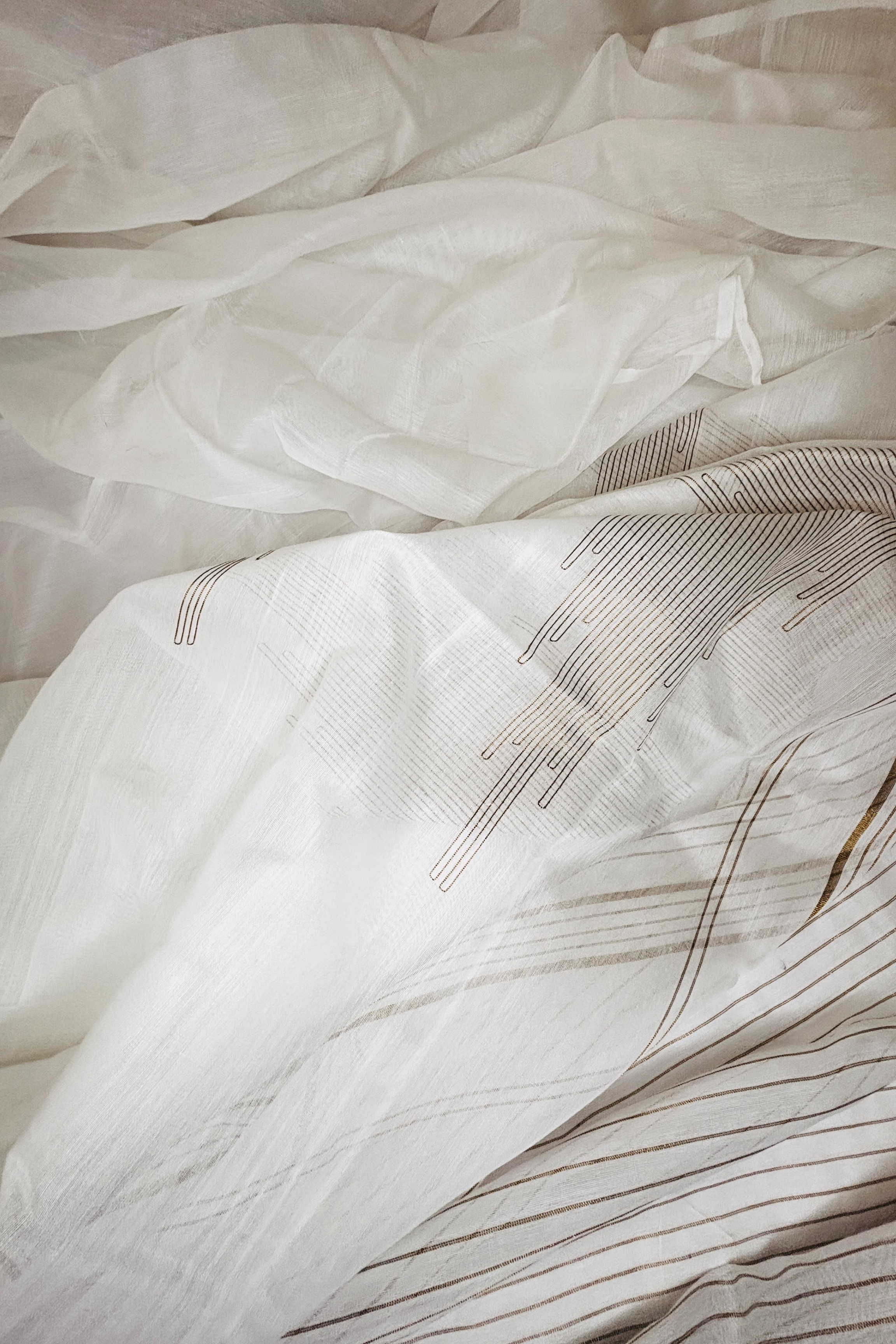 Oshana Ikkat (White)