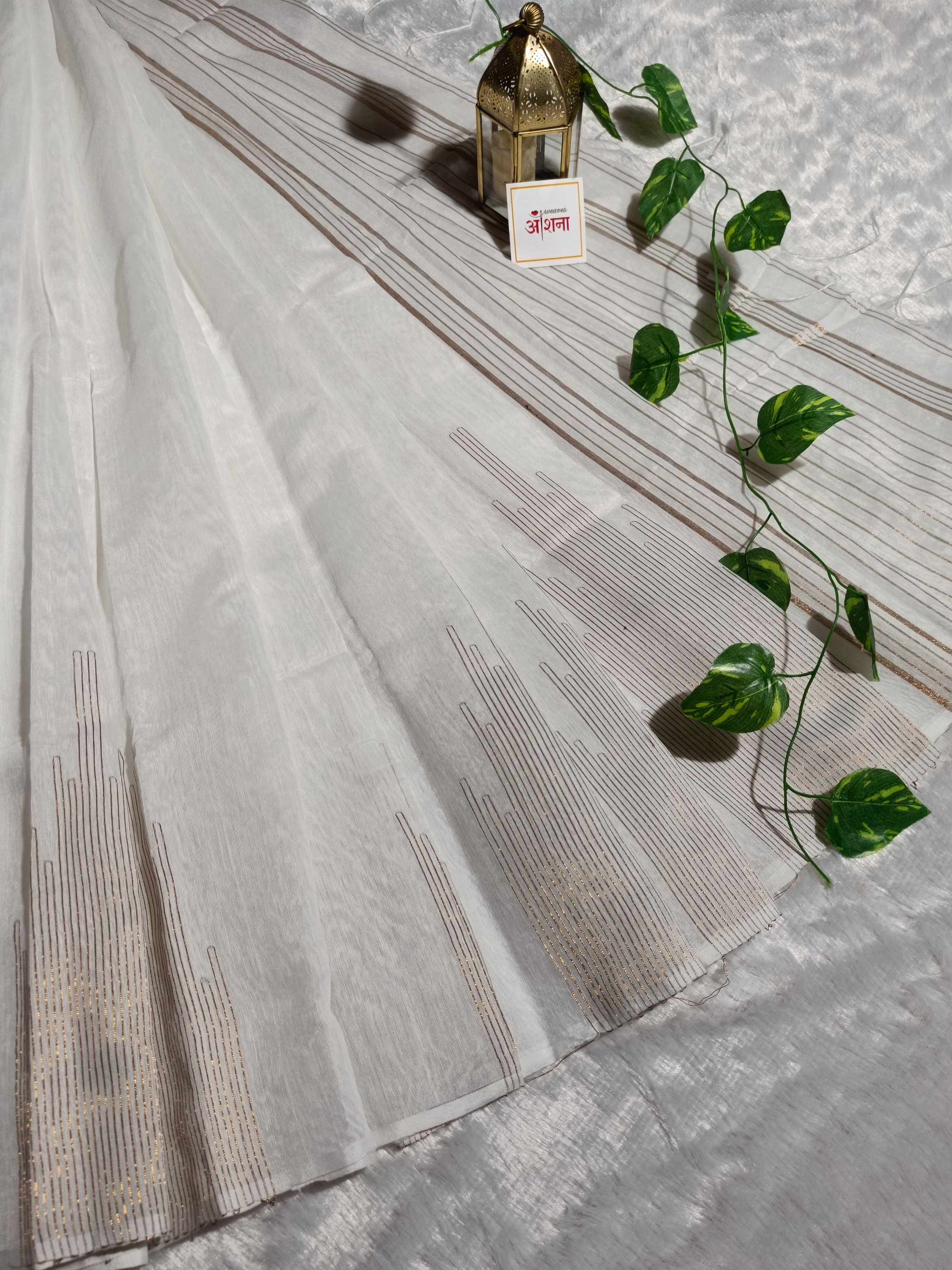 Oshana Ikkat (White)