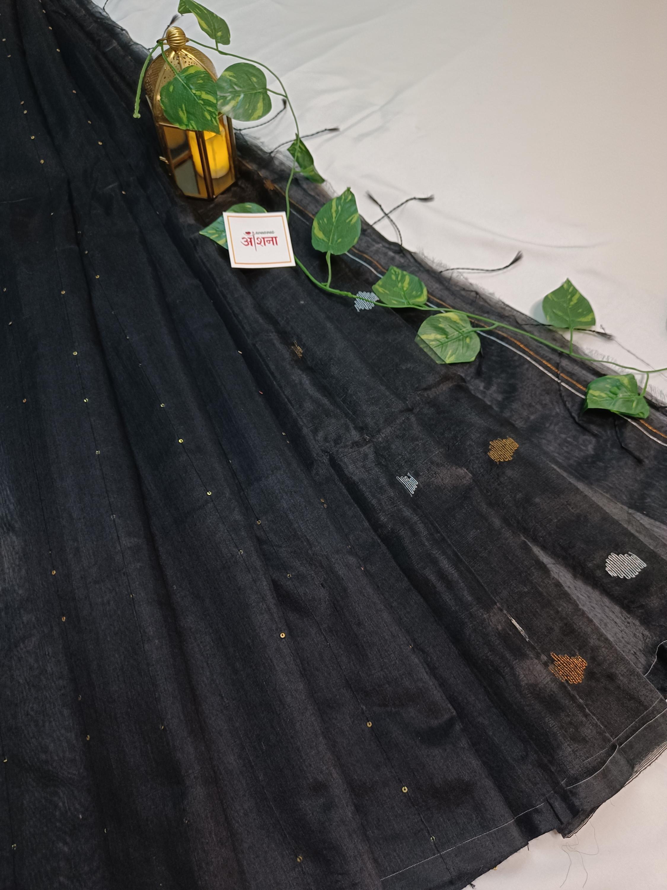 Pallu Story (Black)