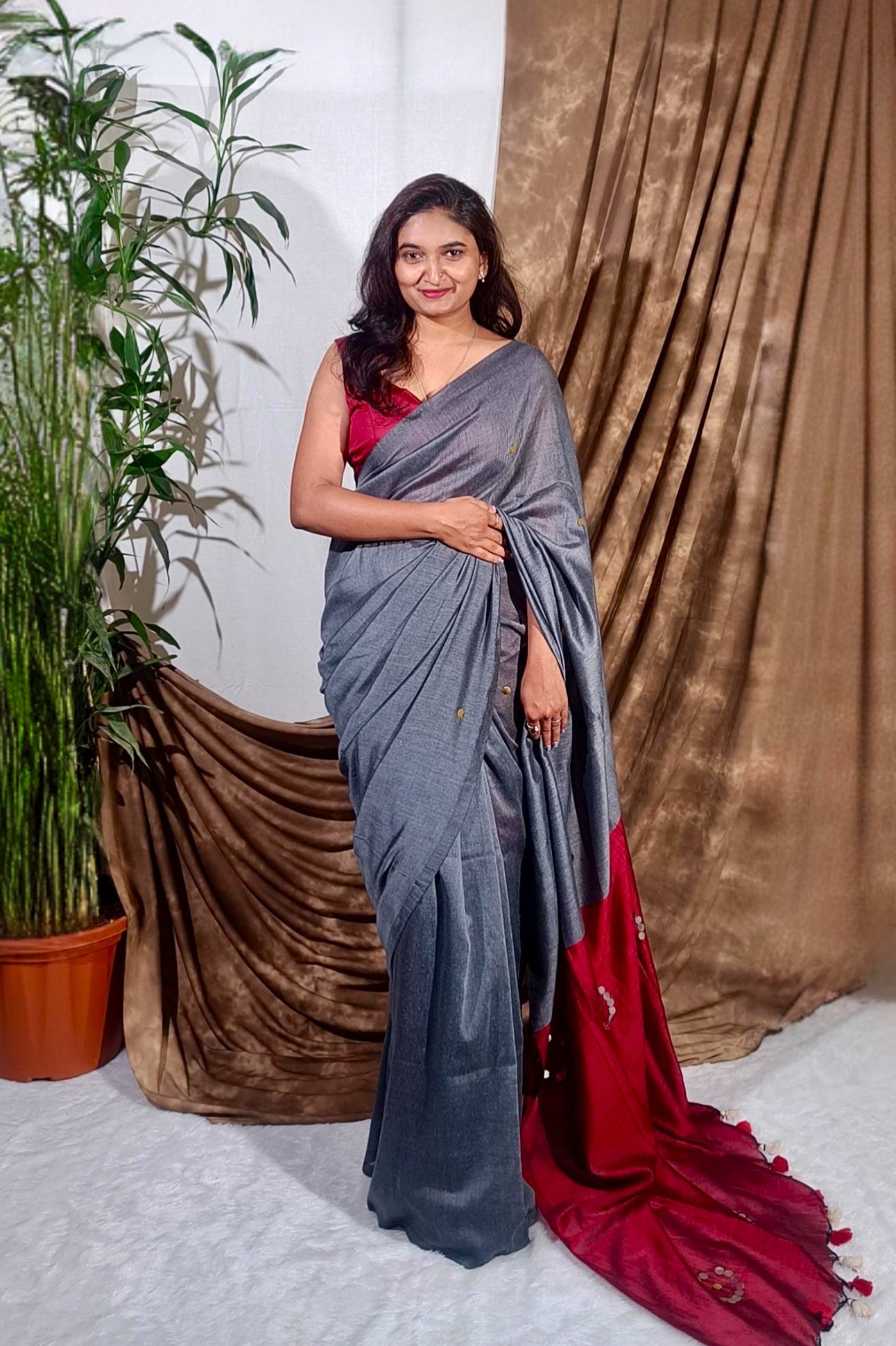 Chumki Shumki (Grey-Red)