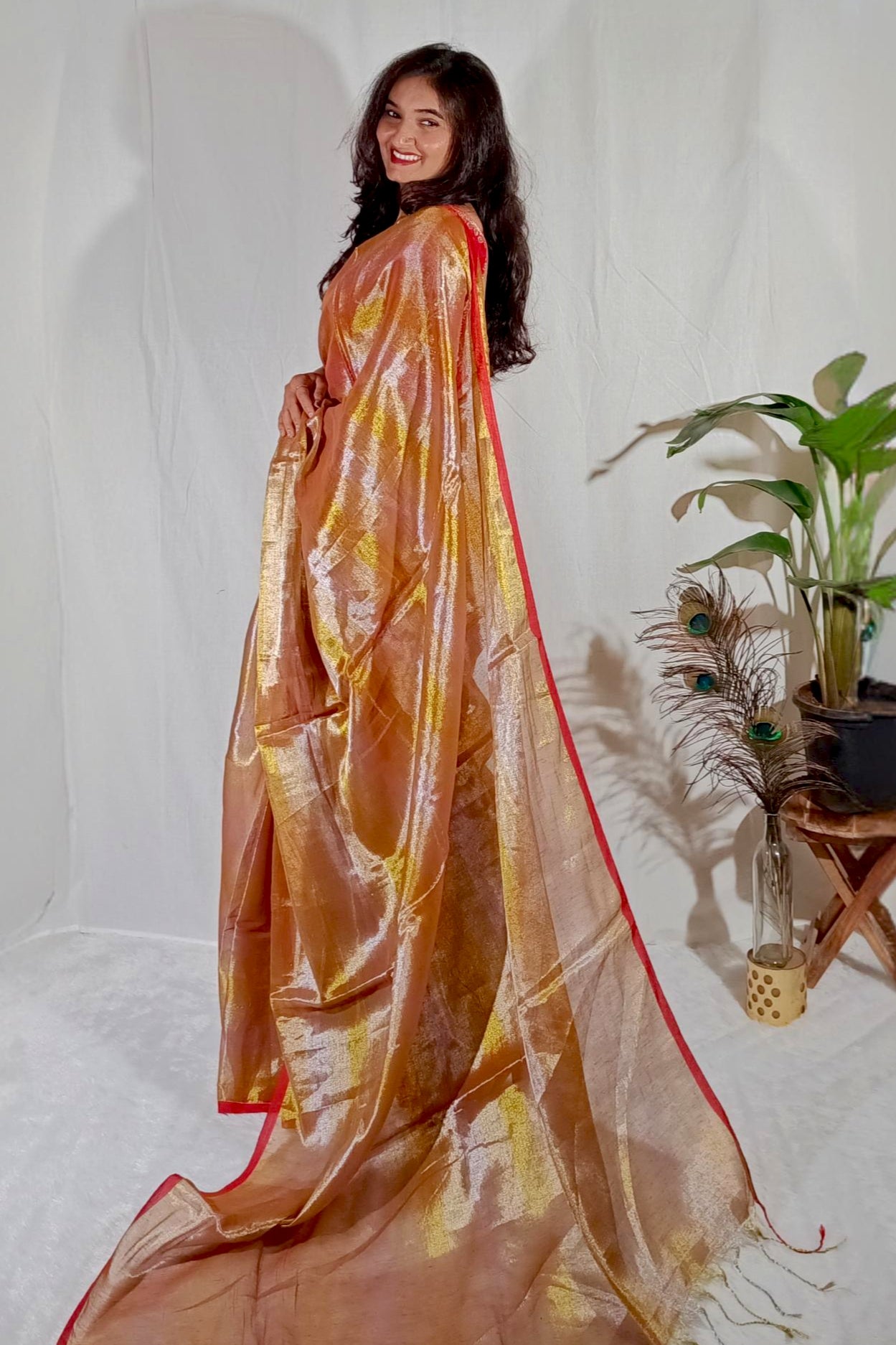 Glimmer Line (Gold-Silver)