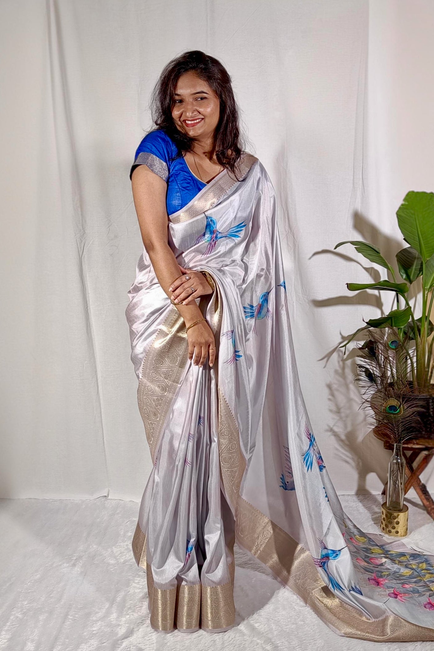 Humming Birds (Dusty Ivory)