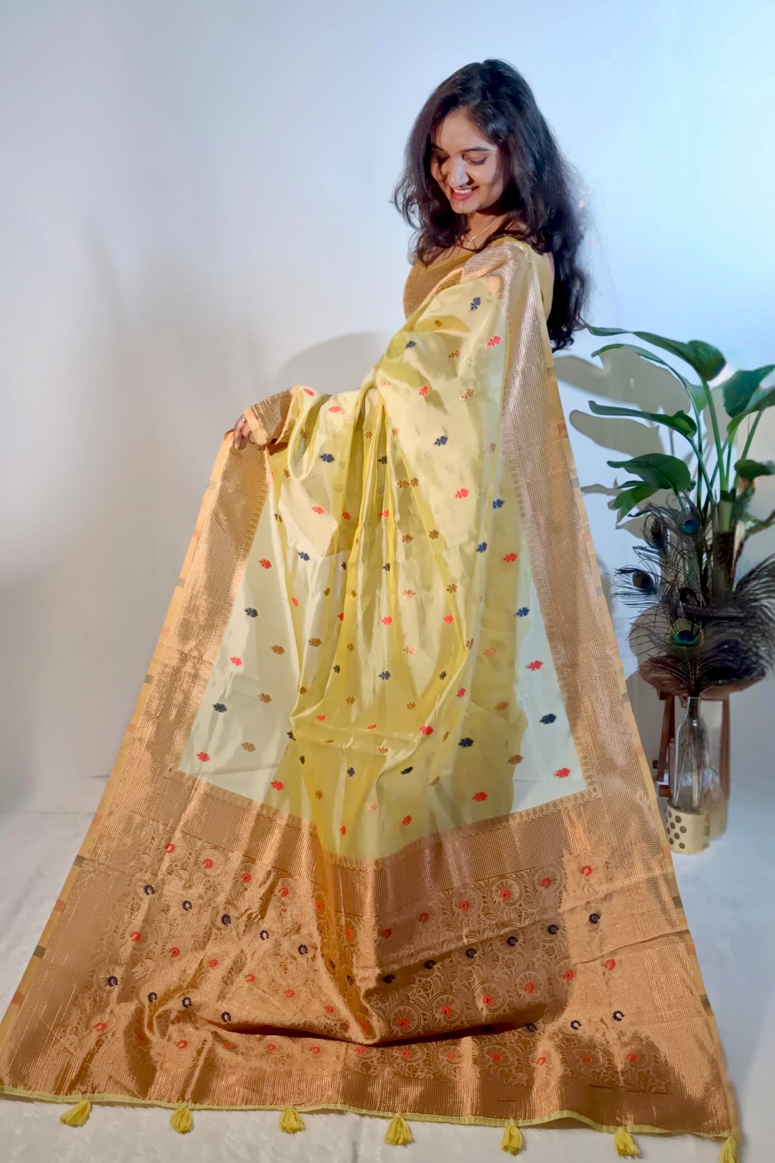 Fancy Silk (Lemon Yellow)