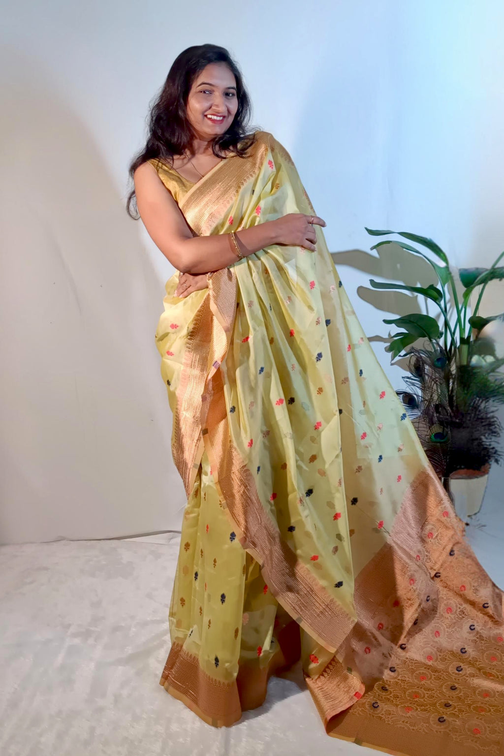 Fancy Silk (Lemon Yellow)