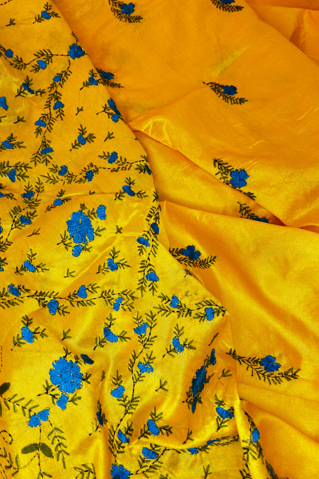 Puhukari (Yellow)